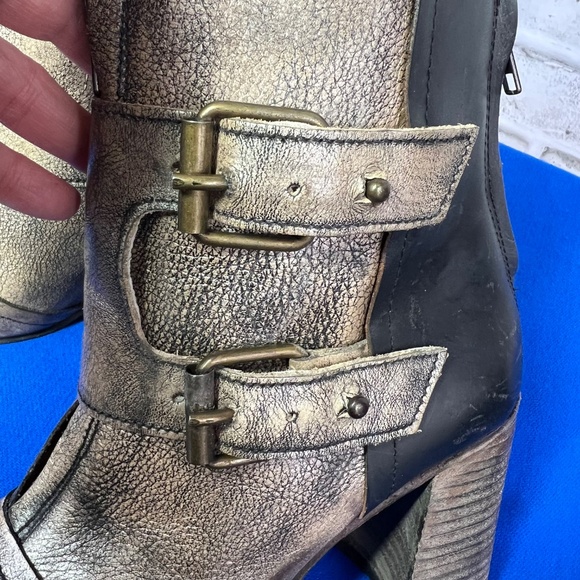 |•FREEBIRD🦅BY STEVEN•| Joey Pewter Ankle Booties Size 9 Dust Bags Included - Picture 4 of 10